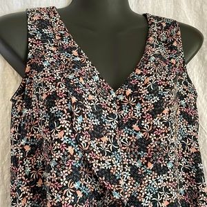 Small Petite LOFT Blouse Sleeveless Ruffled Floral